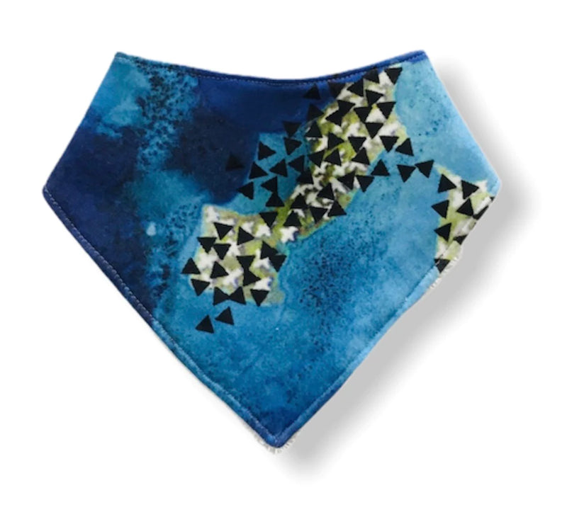 LITTLE WARRIOR & CO ORGANIC COTTON BANDANA BIB-OCEAN BLUE