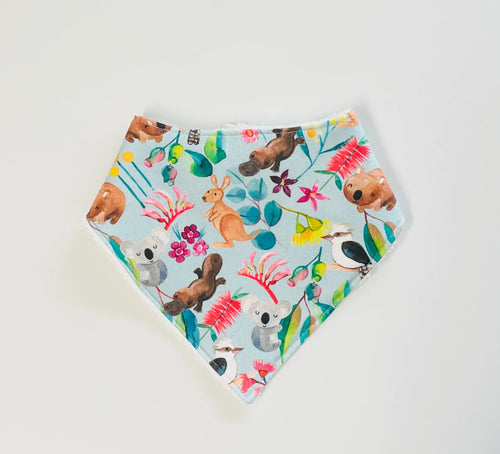 LITTLE WARRIOR & CO ORGANIC COTTON BANDANA BIB- EURTRALIAN WILDLIFE